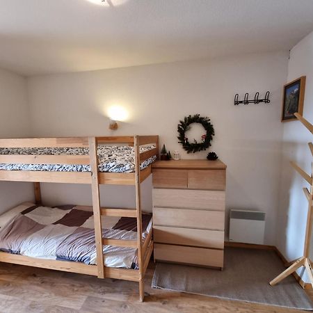 Appartement 4 Personnes 32M2 Au Pied Des Pistes- Wifi- Balcon Sud- Chamrousse 1650 Kültér fotó